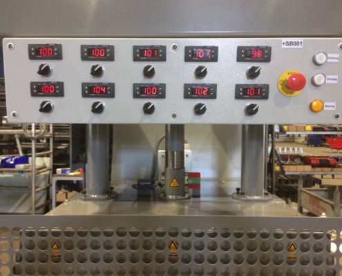 Heating oven for plastics SMO