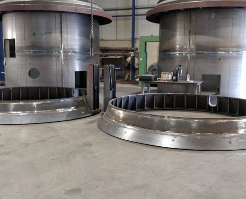 Melting kettle Umicore SMO bespoke machines technical welding constructions